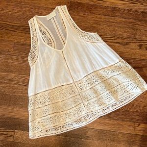Cream sleeveless top with lace trim